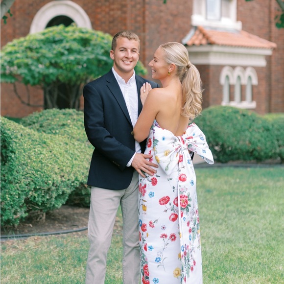 COPY - Alexia Maria Exclusive Margaret Sky Floral Silk Faille Midi Dress in whi… - Picture 4 of 4